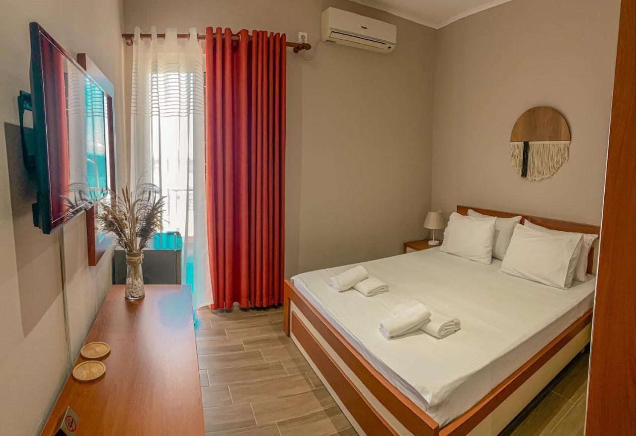 Aljur Hotel Himarë Dış mekan fotoğraf