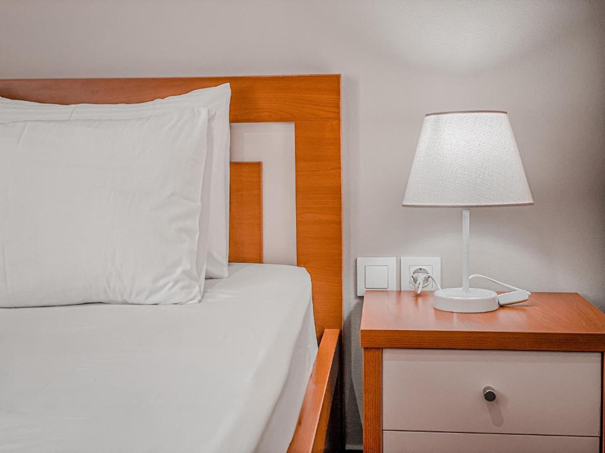 Aljur Hotel Himarë Dış mekan fotoğraf